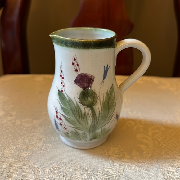 Buchanan Finest Thistle Stoneware Portobello, Scotland signed creamer - Picture 1 of 10